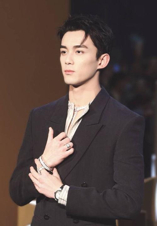 吴磊和露思最新的爆料,揭秘幕后故事与情感纠葛 第1张 吴磊和露思最新的爆料,揭秘幕后故事与情感纠葛 第1张